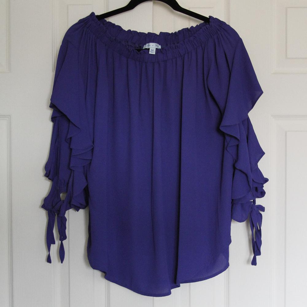 • She + Sky • Cute Ruffled Off the Shoulder top
